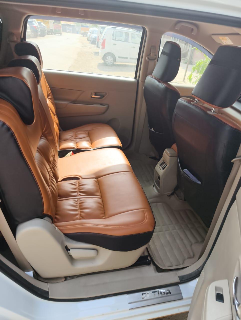 Jain Cab Service white cab front view